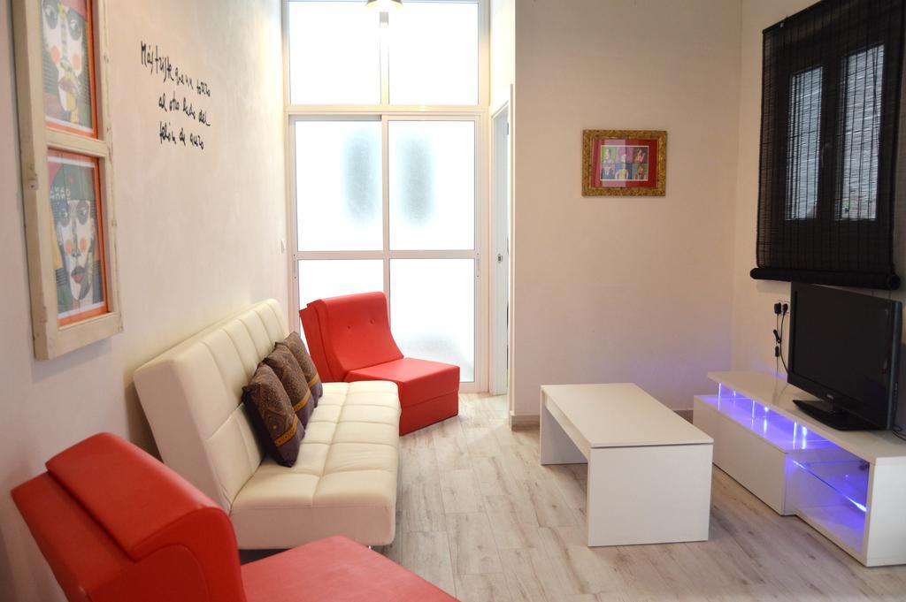 קדיז Apartamento 19 Dias Y Muchas Noches מראה חיצוני תמונה